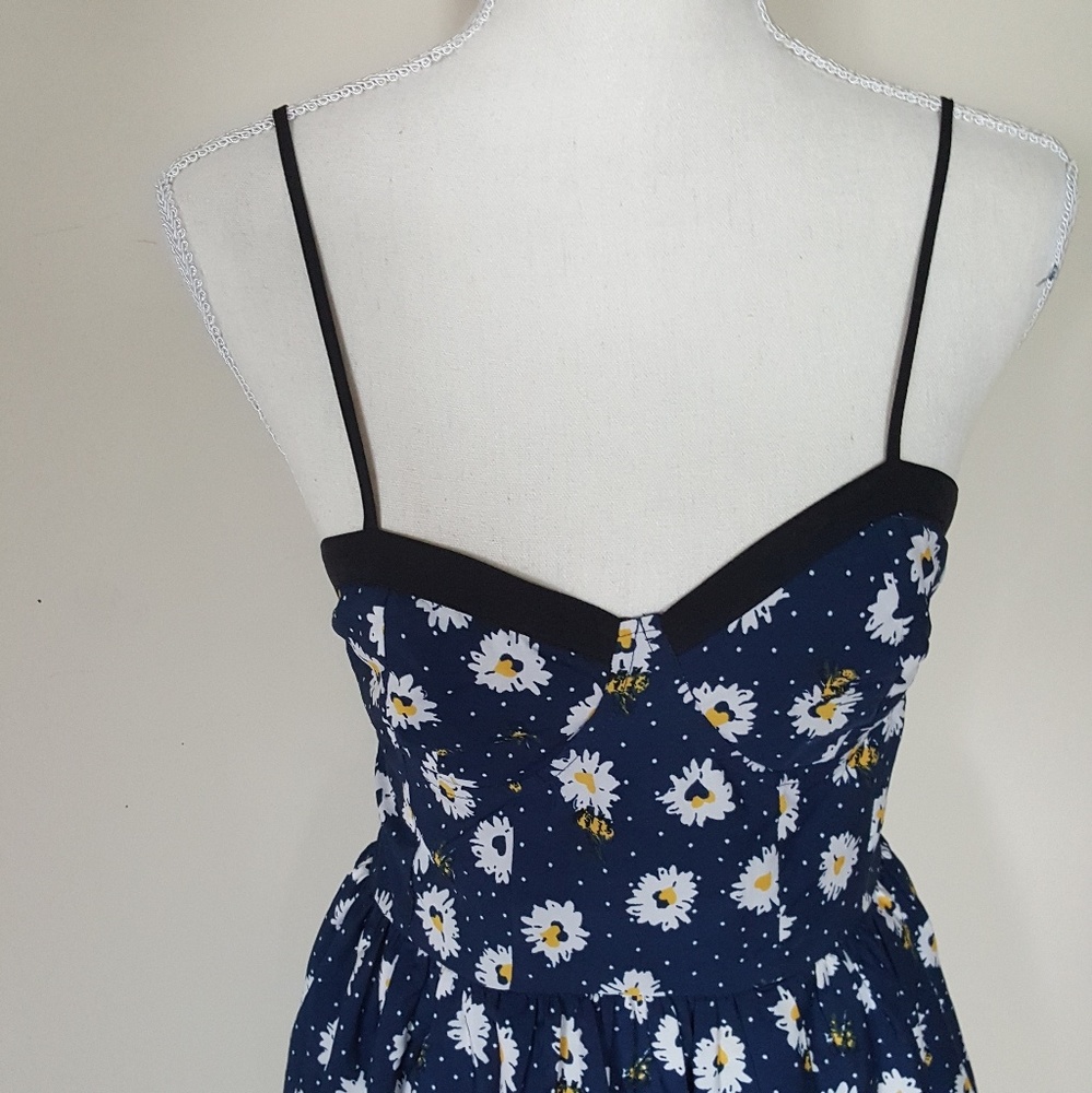 Blue floral spaghetti strap dress - Picture 3 of 6